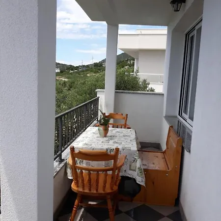 Holiday House Olivia * Makarska
